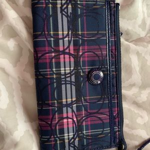 Like new coach wallet!